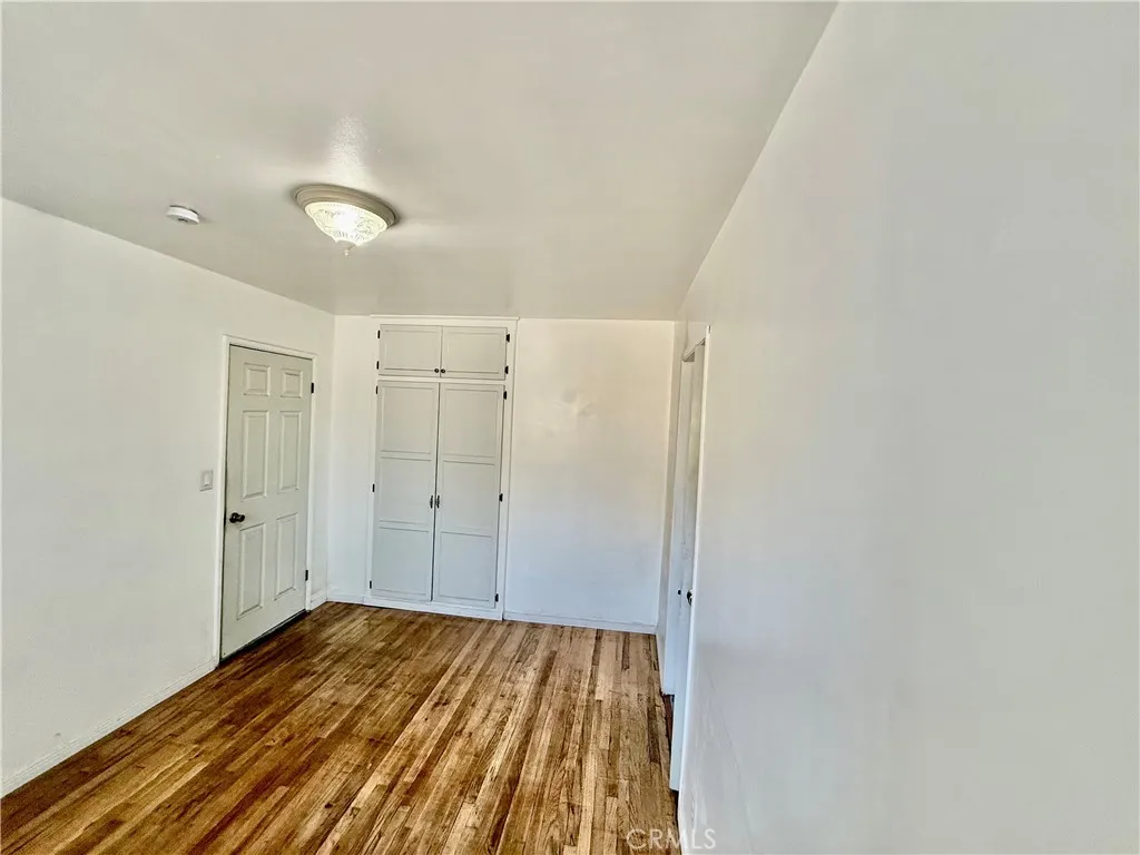 1526 Lakme Avenue, Wilmington, California 90744 home-pic-4